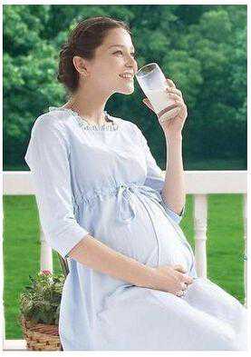 孕妇怀孕时胃口太好，产下孩子时医生都被惊到了！